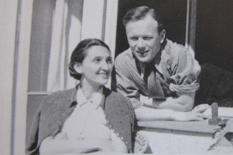 Lazowski i la seva dona Maria amb qui emigrarà als Estats Units