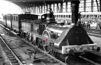 Rèplica exacta de la primera màquina del tren que circulà entre Barcelona i Mataró