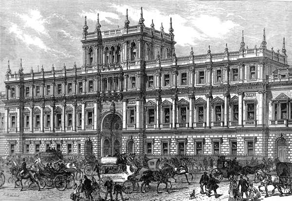 Edifici que va ser la seu de la Royal Society entre 1873 i 1967
