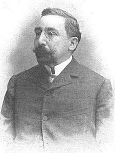 Dr. Víctor Azcarreta