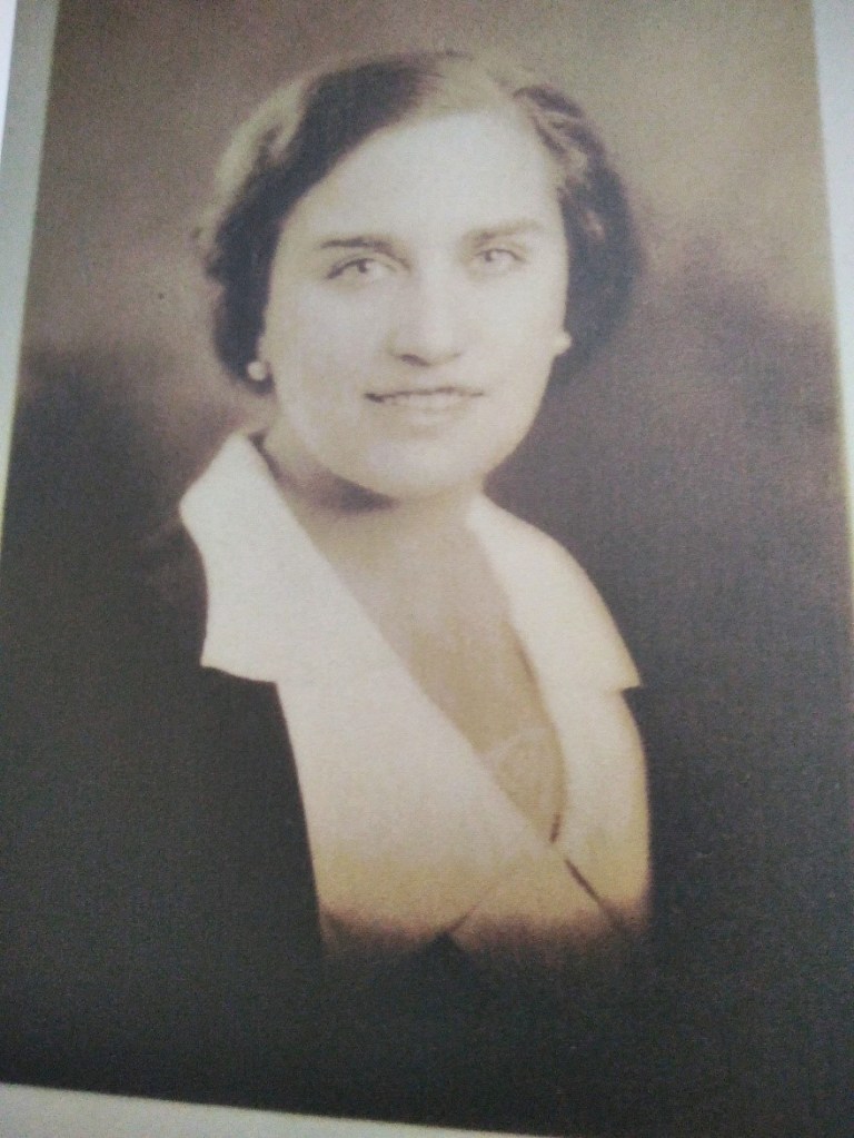 Montserrat Ripol Noble