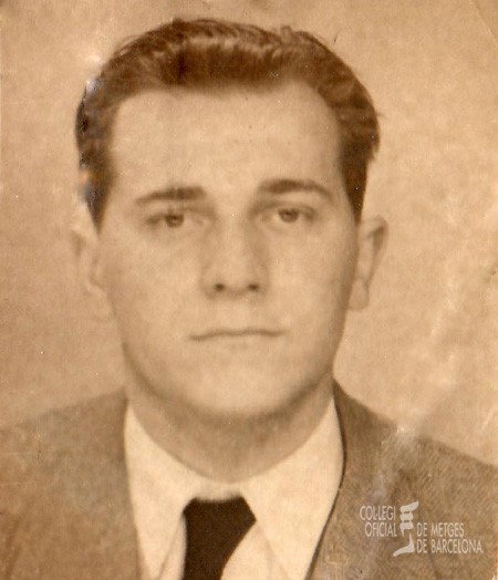 Ramon Trias i Rubiès, retrat lliurat per ell mateix en col·legiar-se l'any 1950