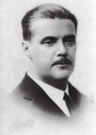 El professor Joaquim Trias i Pujol quan arriba a Barcelona