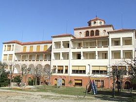 Imatge actual de l'antic sanatori de Puigdolena, situat en el terme municipal de sant Quirze de Safaja