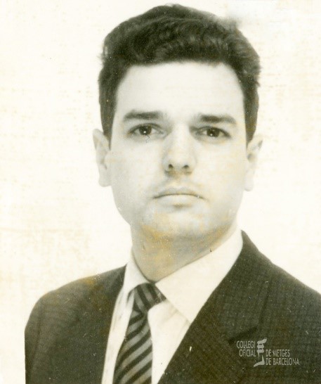 El Dr. Fernàndez Sabaté, quan es col·legia al CoMB