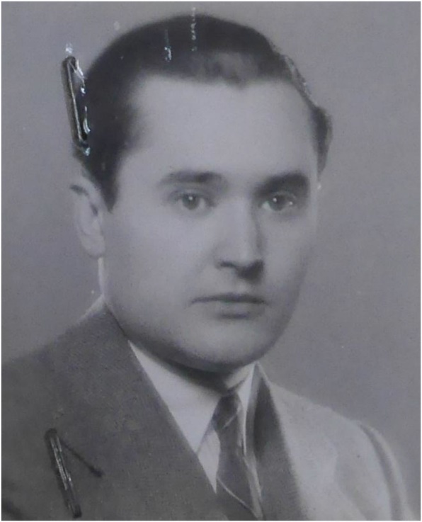 José Luis Arteta un cop acabada la carrera, en inscriure's al Col·legi de Metges de Madrid