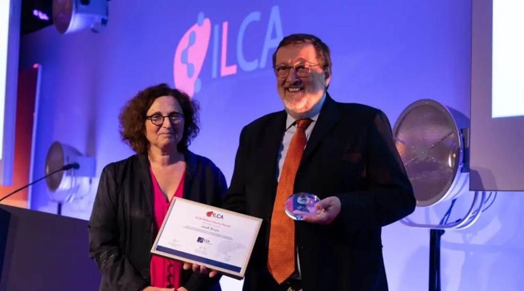 Jordi Bruix recull el premi Nelson Fausto de la 'International Liver Cancer Association'