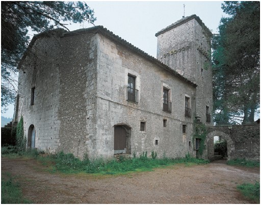 Hospital d'Olesa de Bonesvalls de 1262 al massís del Garraf. El millor conservat.
