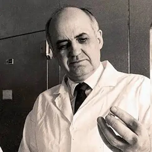 Dr. Maurice Hilleman