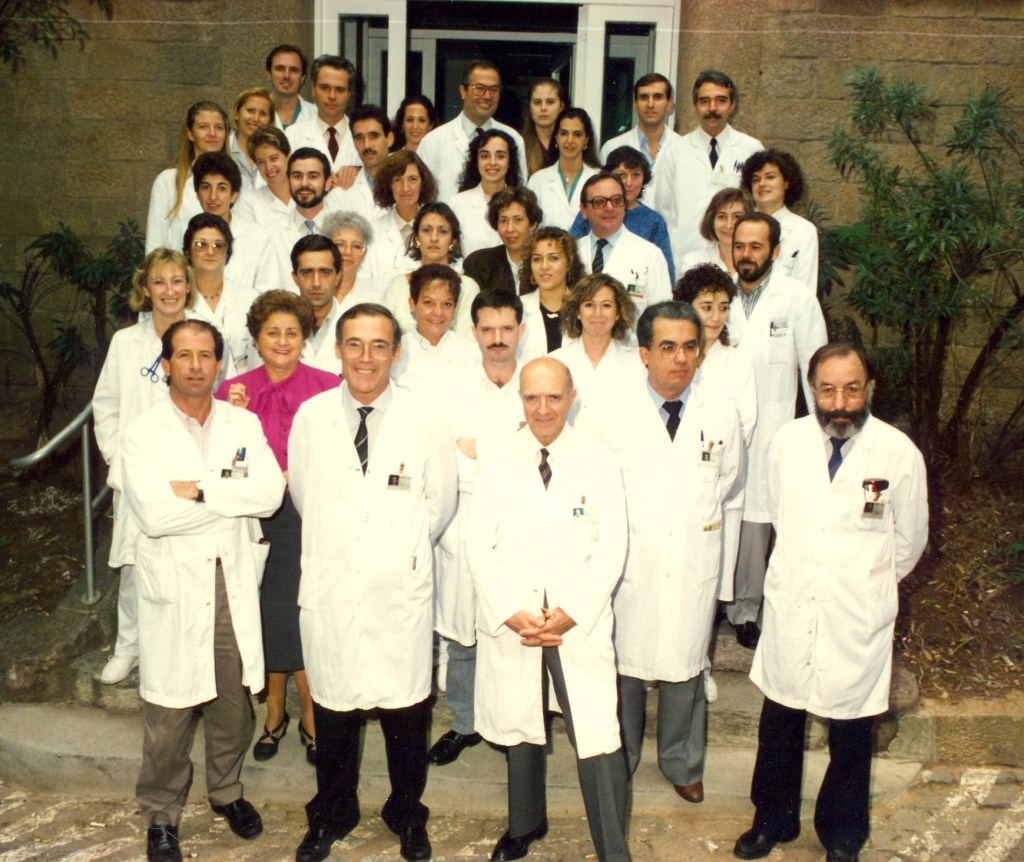 Equip del Servei d'ORL de l'Hospital de la Santa Creu i Sant Pau.
El Dr. Pinart és el primer a l'esquerra de la primera fila